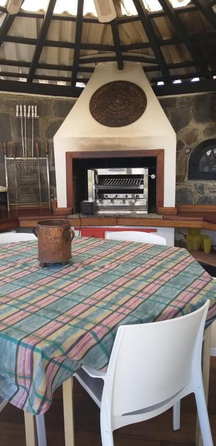 Casa Completa Ensolarada No Alto Do Capivari Com Vista Infinita Casa de férias