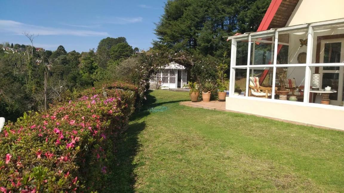 Casa Completa Ensolarada No Alto Do Capivari Com Vista Infinita Casa de férias