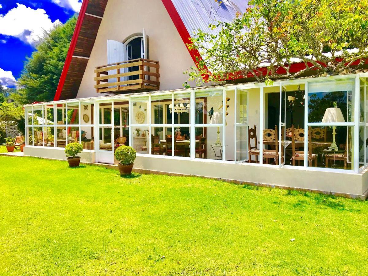Casa Completa Ensolarada No Alto Do Capivari Com Vista Infinita Casa de férias *